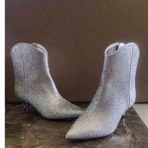 On 34th Aatira Silver Glitter Ankle Boots Kitten Heel Pointed Toe Western 6M